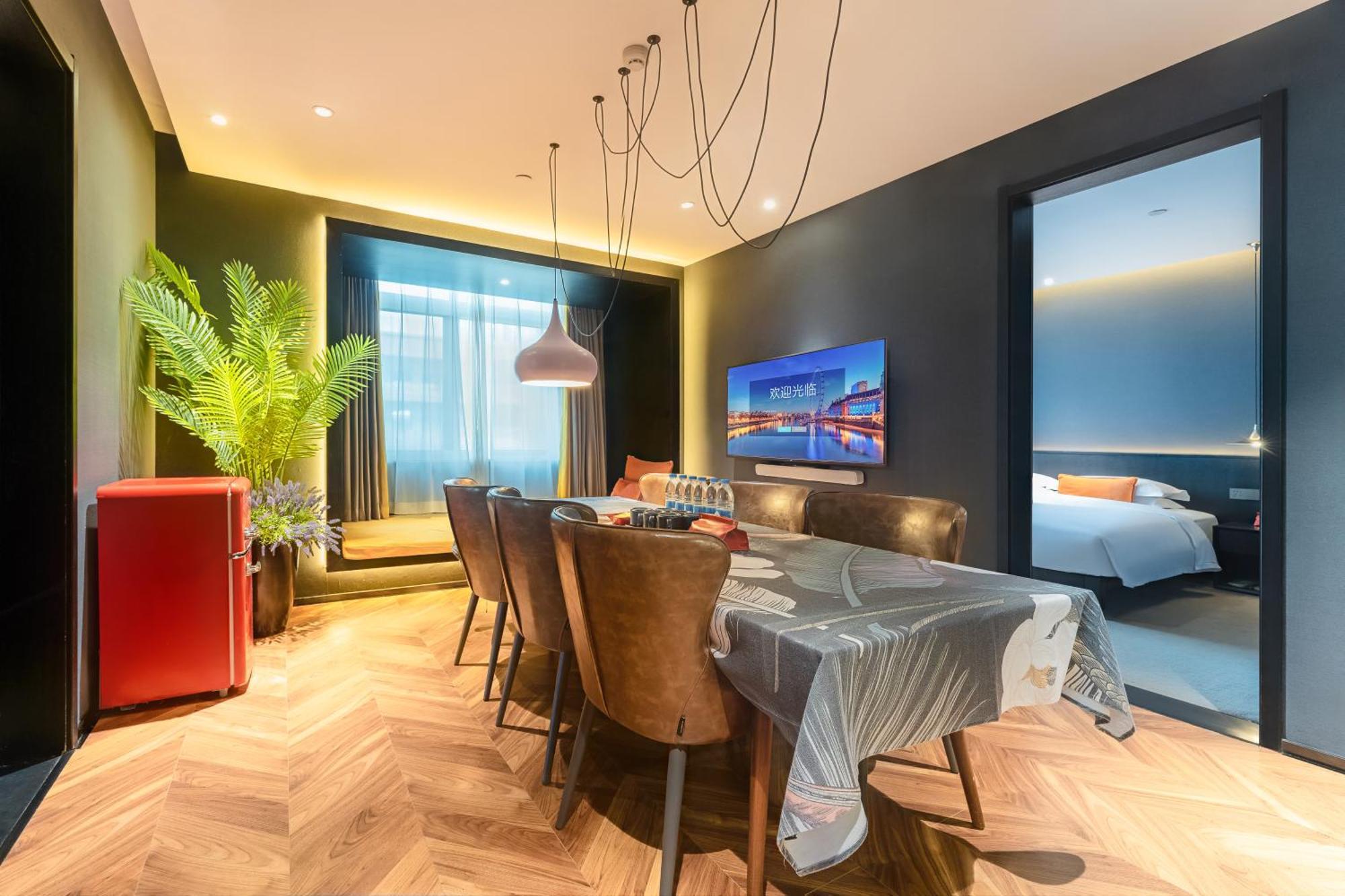 Hesu Designer Hotel & Suites -Near Xi'An Drum Tower And Yongning Gate -Free Laundry Luggage Storage -Kitty Cafe With Freshly Ground Coffee -24H Front Desk -English Service Экстерьер фото