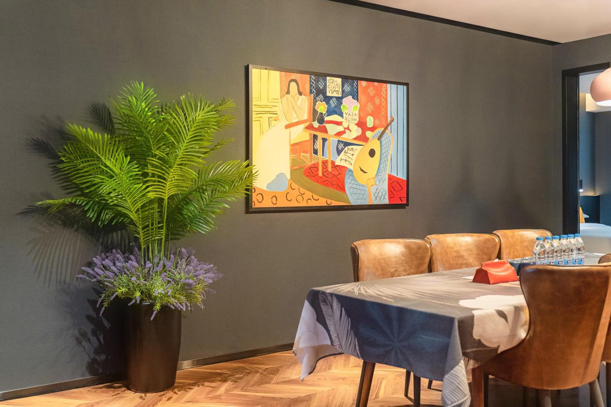 Hesu Designer Hotel & Suites -Near Xi'An Drum Tower And Yongning Gate -Free Laundry Luggage Storage -Kitty Cafe With Freshly Ground Coffee -24H Front Desk -English Service Экстерьер фото