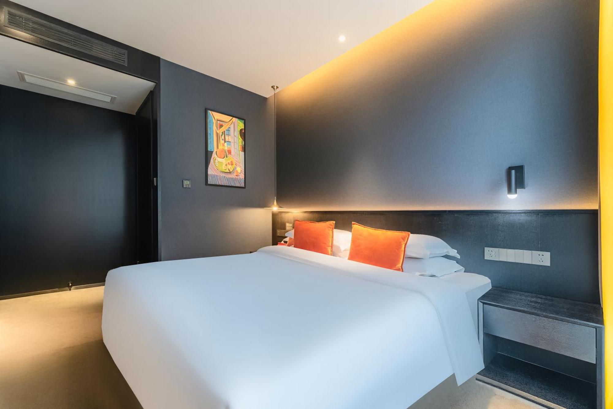 Hesu Designer Hotel & Suites -Near Xi'An Drum Tower And Yongning Gate -Free Laundry Luggage Storage -Kitty Cafe With Freshly Ground Coffee -24H Front Desk -English Service Экстерьер фото