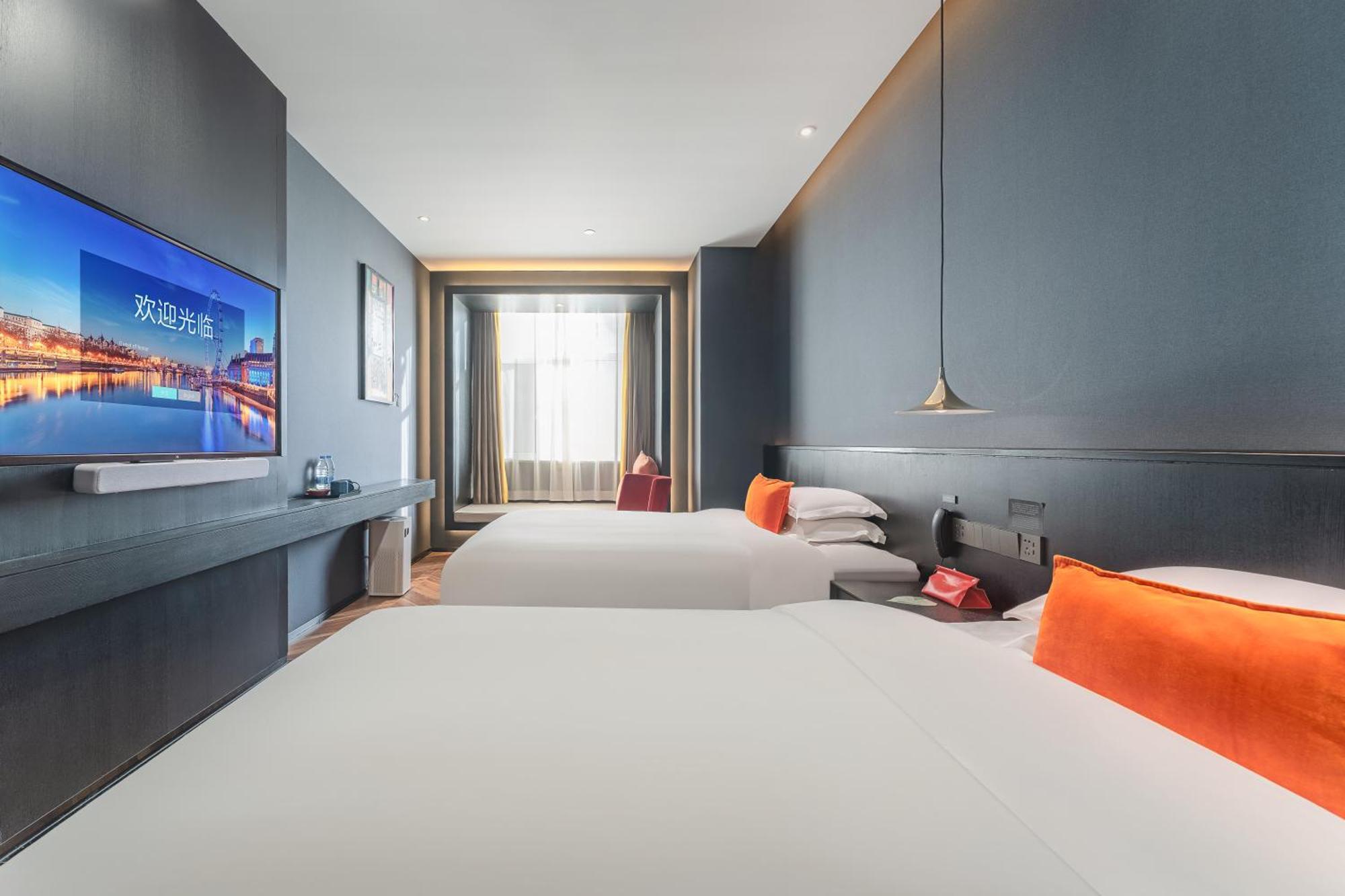 Hesu Designer Hotel & Suites -Near Xi'An Drum Tower And Yongning Gate -Free Laundry Luggage Storage -Kitty Cafe With Freshly Ground Coffee -24H Front Desk -English Service Экстерьер фото